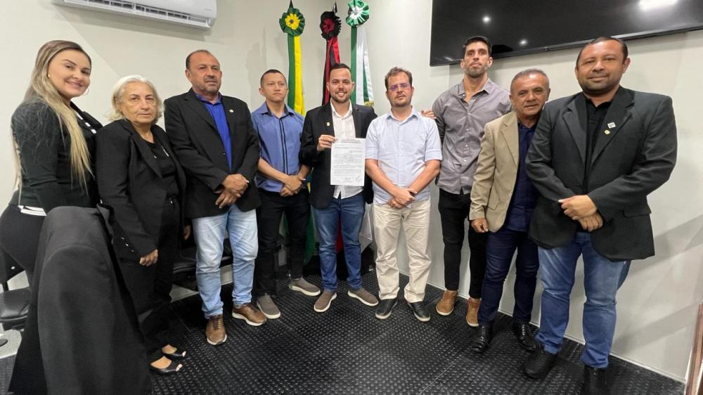 Durante a sessão que aprovou a honraria (Foto> Ascom) 