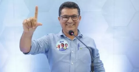 Prefeito Luiz Claudino anuncia pagamento dos servidores dentro do mês trabalhado 