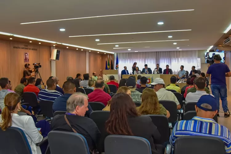 Assembleia Legislativa da Paraíba debate implantação de campus da UFCG no Vale do Piancó