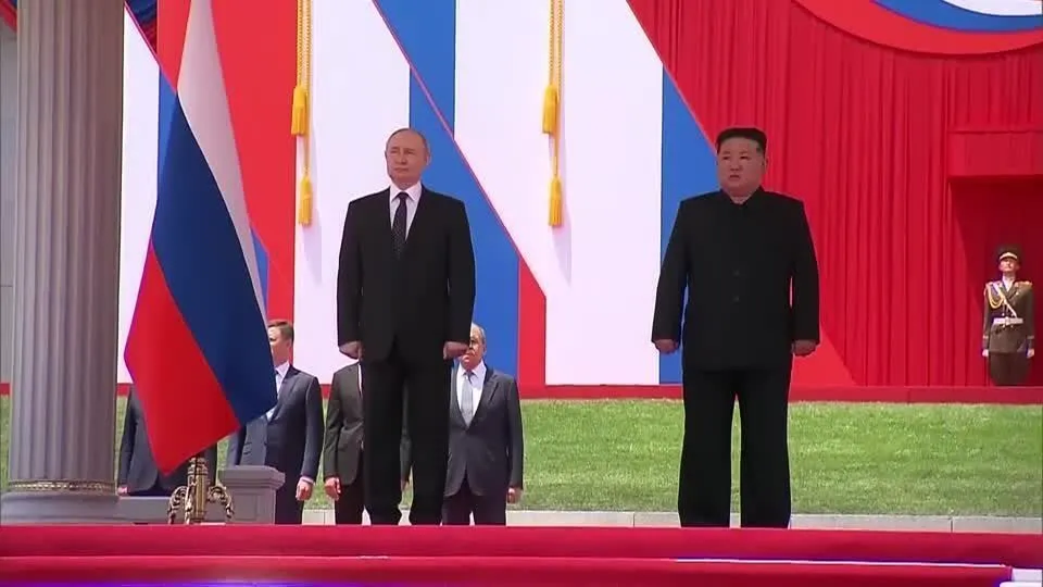 Pacto de Kim e Putin prevê uso de “todos os meios necessários” em caso de ataque