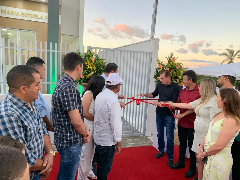 Bernardino Batista inaugura centro de Especialidades em Saúde / Foto: Rede social