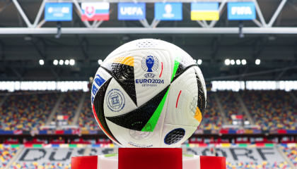 Bola da Eurocopa 2024 / Foto: @EURO2024