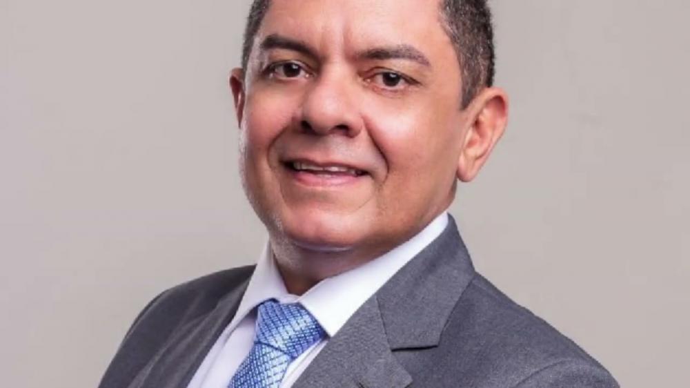 Prefeito alugou veículo por mais de R$ 98 mil durante 10 meses 