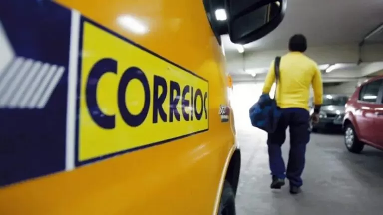Trabalhadores dos Correios aprovam estado de greve na Paraíba; saiba a partir de quando