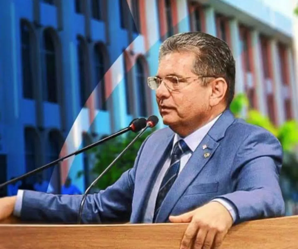 Adriano Galdino diz que é pré-candidato a governador e revela que já foi procurado por quase 20 deputados