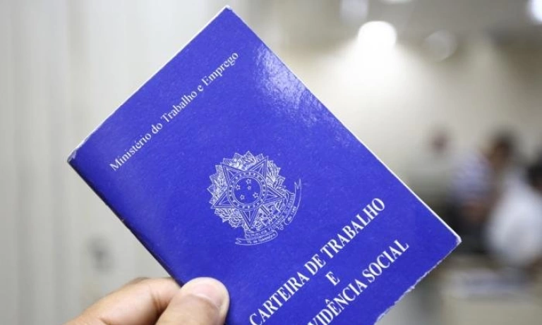 Sine-PB oferece mais de 800 vagas de emprego em mais de 10 municípios do estado