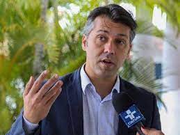 Deputado Leonardo Gadelha, autor do projeto 