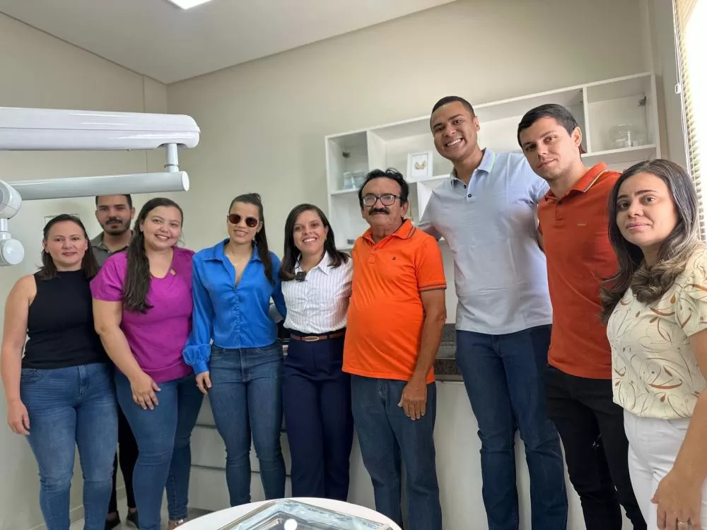 Saúde de Bernardino Batista apresenta nova viatura do SAMU e inaugura atendimento especializado em Saúde Bucal