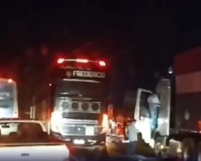 Acidente com ônibus da dupla sertaneja João Neto e Frederico (Foto: Divulgação)