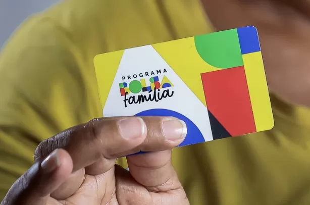 Caixa começa a pagar Bolsa Família de setembro nesta terça-feira (17)