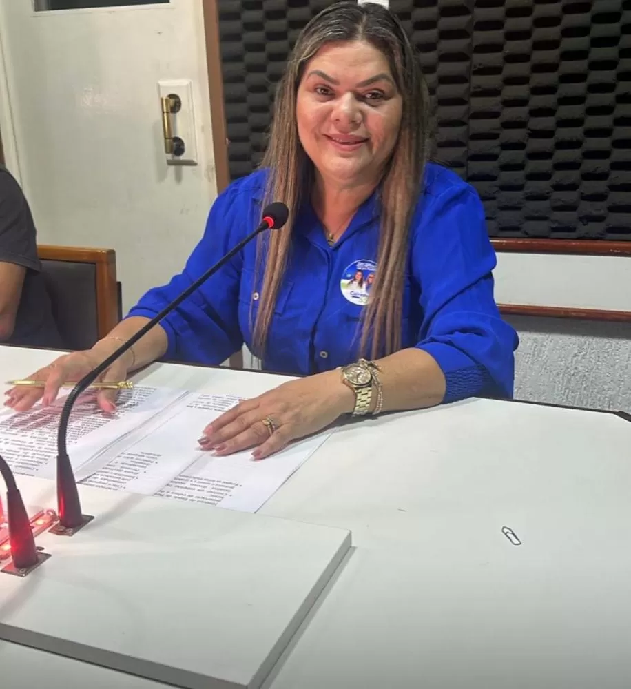 Corrinha Félix garante lutar pelo abastecimento de água em todo o município de Santa Helena e diz que a atual gestão não dar atenção a quem passa sede