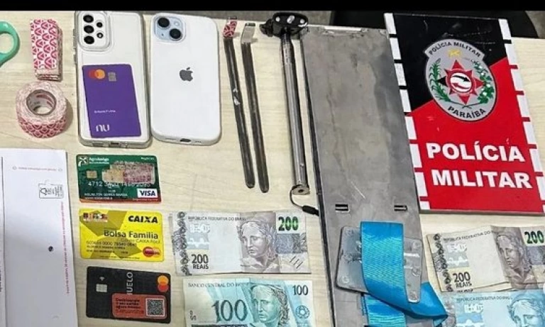 Prisão de dupla por furto em agências bancárias (Foto: Reprodução)