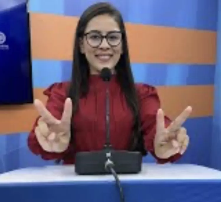 Milena (MDB) prefeita eleita, é sobrinha do atual prefeito da cidade. Ela venceu com 2.459 votos, contra 1.122 do padre Gilberto (PSB) (Foto: Divulgação)