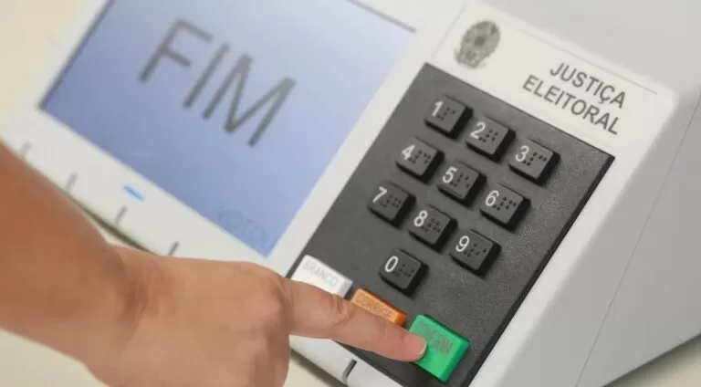Candidatas e candidatos que disputaram 1º turno têm até 5 de novembro para prestar contas à Justiça Eleitoral