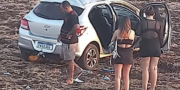 Duas pessoas ficaram feridas (Foto: Divulgação)