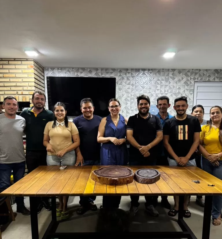 Prefeita Denise Bayma se reúne com vereadores eleitos para definição da presidência da Câmara Municipal