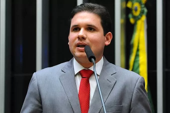 Hugo Motta quer Lula e Bolsonaro apoiando candidatura à presidência da Câmara: “PT e PL caminharão conosco”