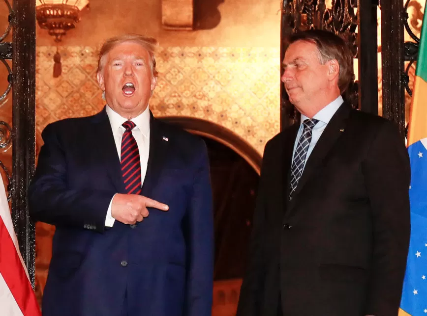  Jair Bolsonaro comemora vitória de Trump nos Estados Unidos: ‘Ergueu-se novamente’