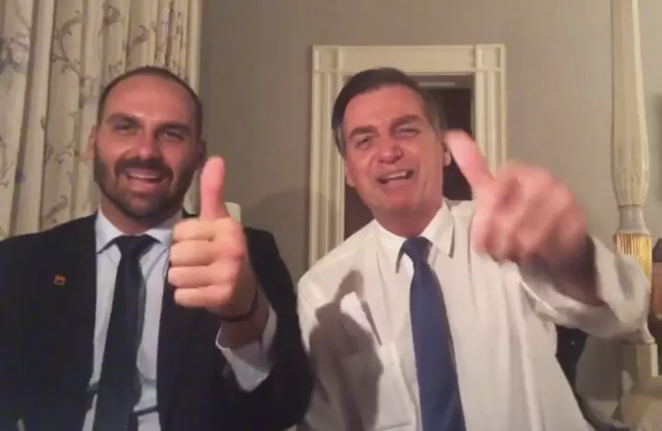 Eduardo Bolsonaro celebra vitória de Trump e diz que ‘pode acontecer com o Brasil também’