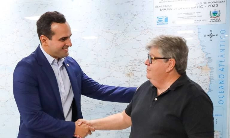 Lucas Ribeiro assume Governo da Paraíba e inicia compromissos pelo interior do Estado