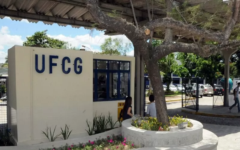 Encerra hoje (11) inscrições para concurso técnico-administrativo da UFCG