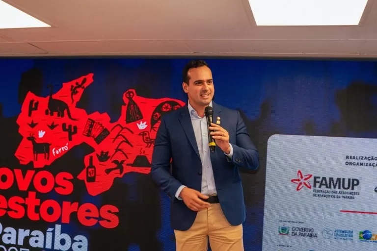 Governador em exercício destaca importância de parcerias entre Estado e gestões municipais em evento realizado pela Famup