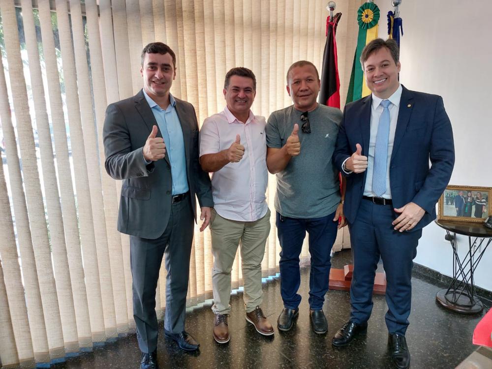 Prefeito Luiz Claudino 