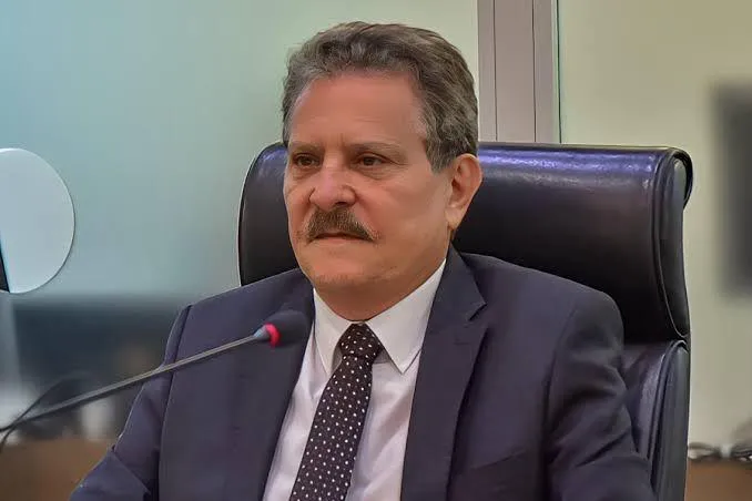 Movimento visa queimar indicação de deputado para o TCE-PB com notícias requentadas