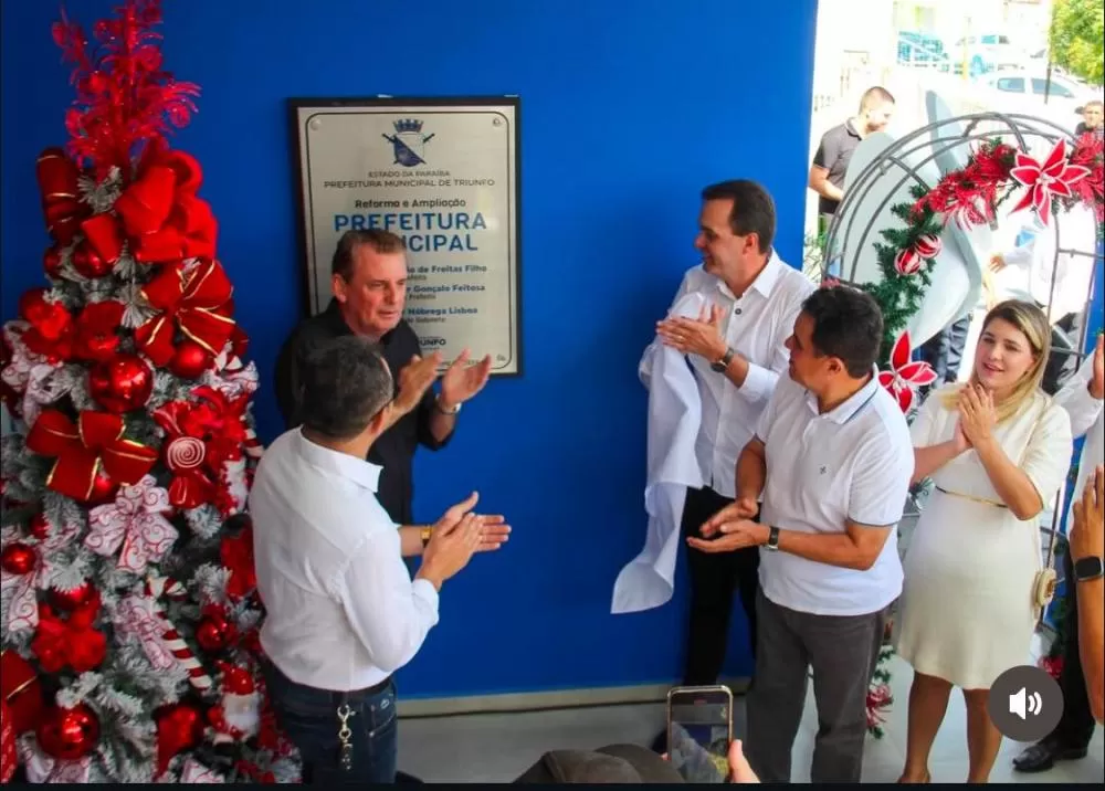Nos 63 anos de Triunfo, prefeito Espedito Filho inaugura reforma e ampliação da Prefeitura Municipal