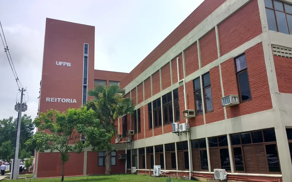 Inscrições no concurso da UFPB terminam nesta segunda-feira (23)