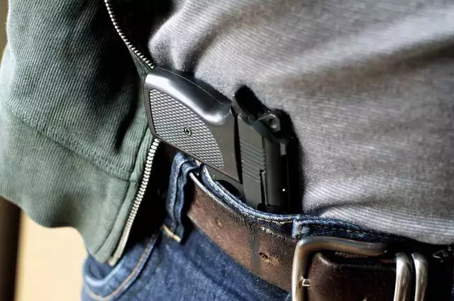 Entre as alterações, há uma atualização na definição de alguns tipos de armas