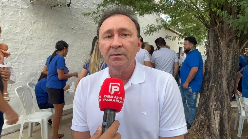 Eu não sou candidato a governador, disse o secretário Deudete Queiroga 