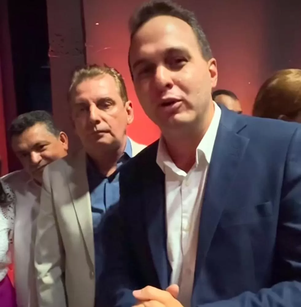 Ao lado do governador João Azevêdo e do deputado estadual Chico Mendes, Espedito Filho participa do programa “Paraíba 2025-2026”