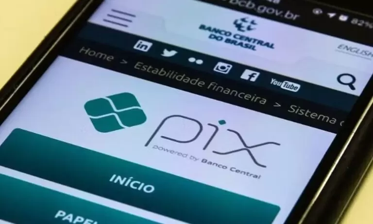 Após repercussão negativa e fake news, governo decide revogar ato sobre fiscalização do Pix
