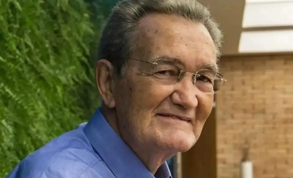 Léo Batista morre aos 92 anos