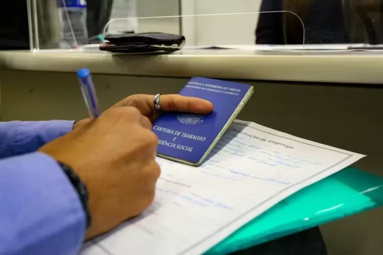 Empresa anuncia 921 vagas de emprego para contratação imediata, na Paraíba