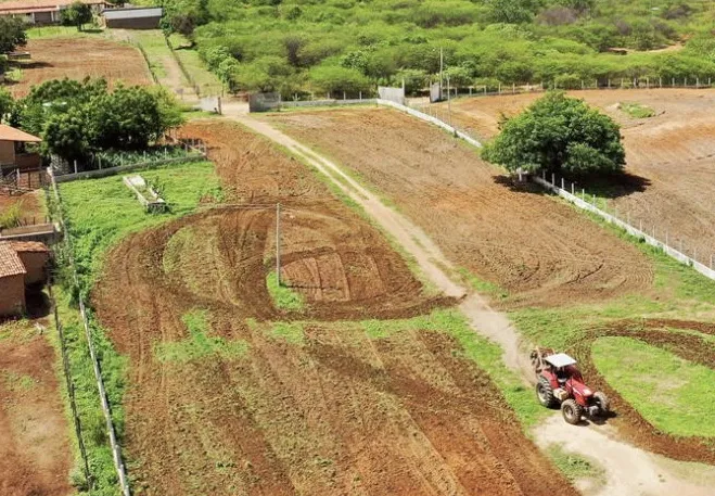 Corte de terra na zona rural de São José de Piranhas (Foto: Divulgação)