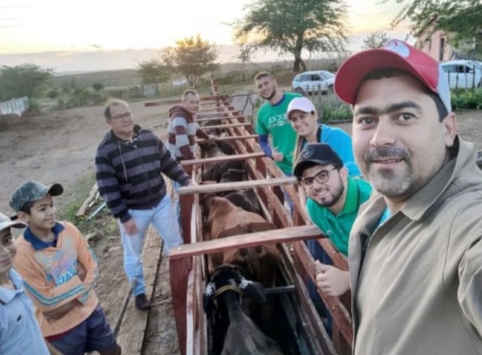 Prefeito de Bonito de Santa Fé acompanha protocolo na segunda etapa do programa Mais Pecuária Brasil