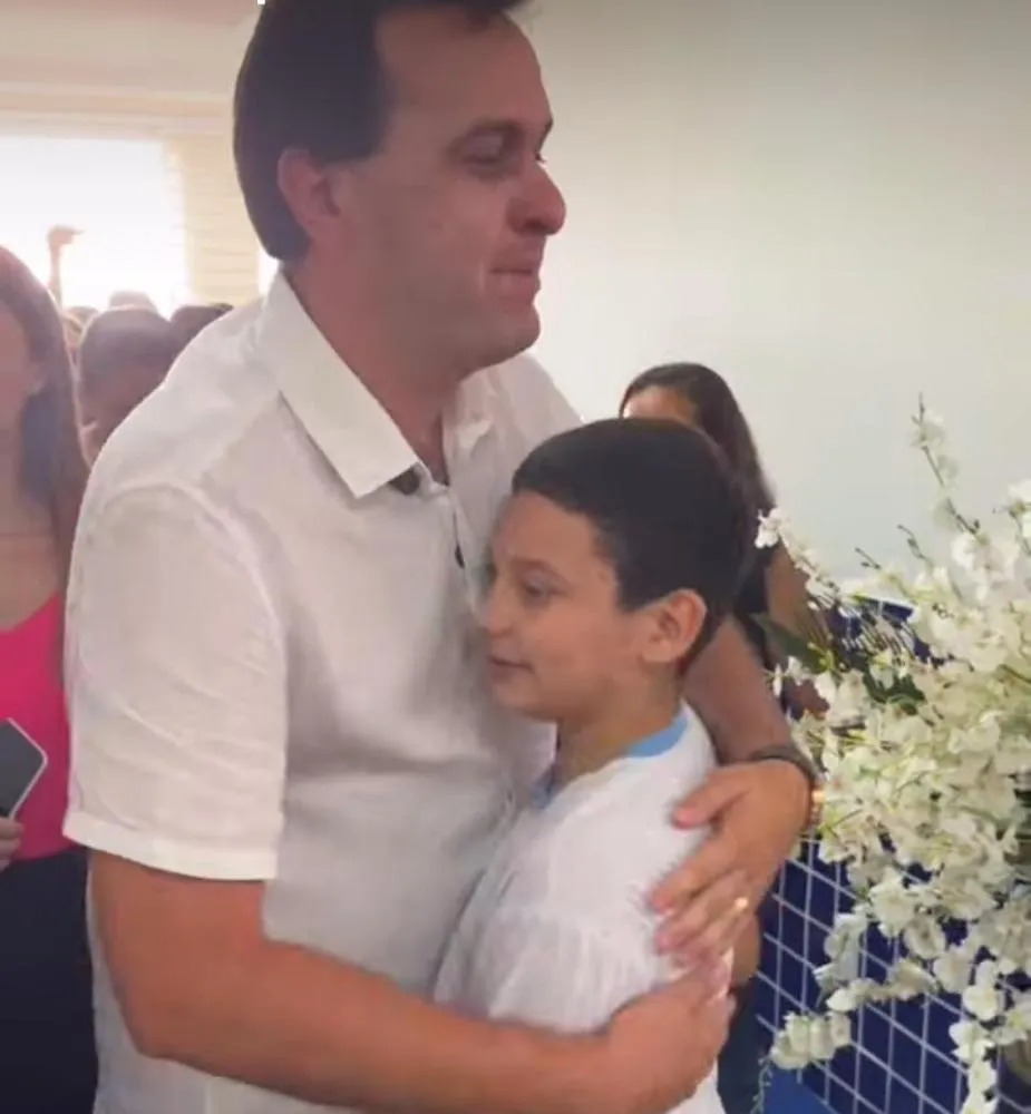 Foco na Educação: Triunfo distribui material escolar para estudantes, fardamento e kits de apoio aos professores da rede municipal