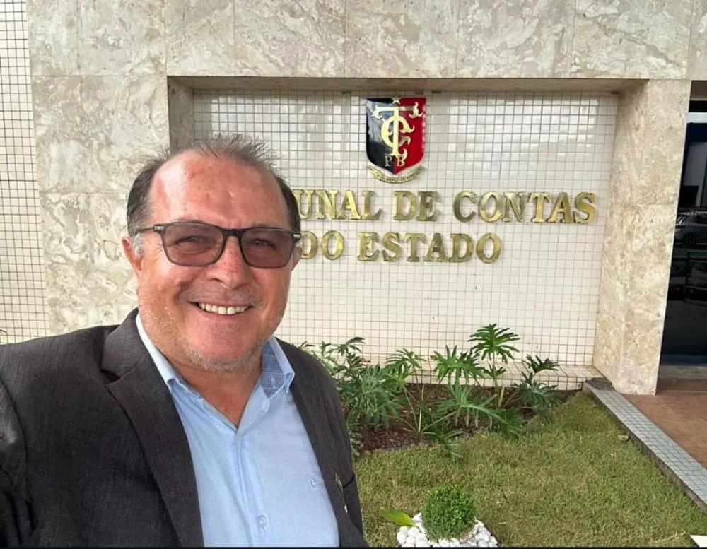 Prefeito de Bonito de Santa Fé, Ceninha Lucena (Foto: Instagram)