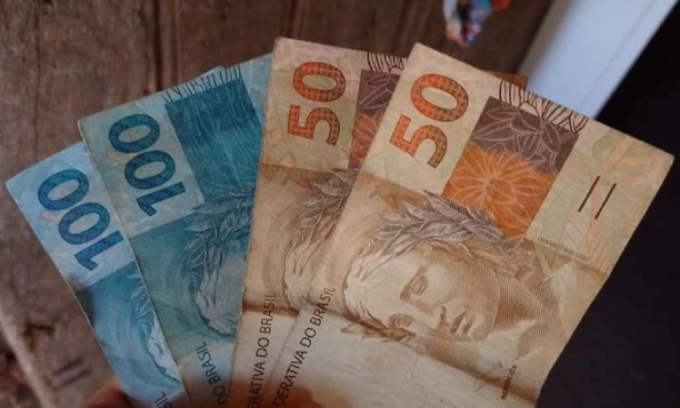 Pagamentos do Bolsa Família e Auxílio Gás nesta sexta-feira (21) aos beneficiários