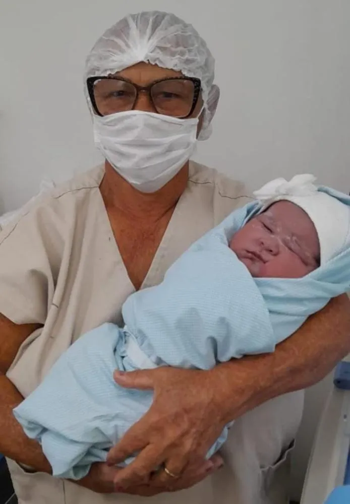 Bebê nasce com 5,93 kg (Foto: Divulgação)