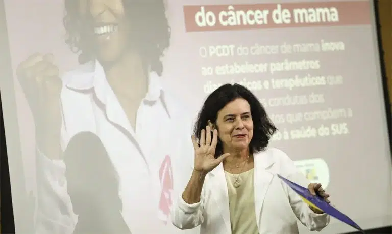 Nísia Trindade (Foto: Marcelo Camargo/Agência Brasil)