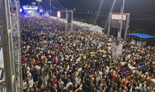 Primeira noite do Carnaval de Cajazeiras (Foto: Divulgação)