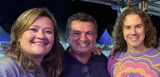 Luiz Claudino prestigia o “Una Frevo” ao lado de Veneziano (Foto: Divulgação)