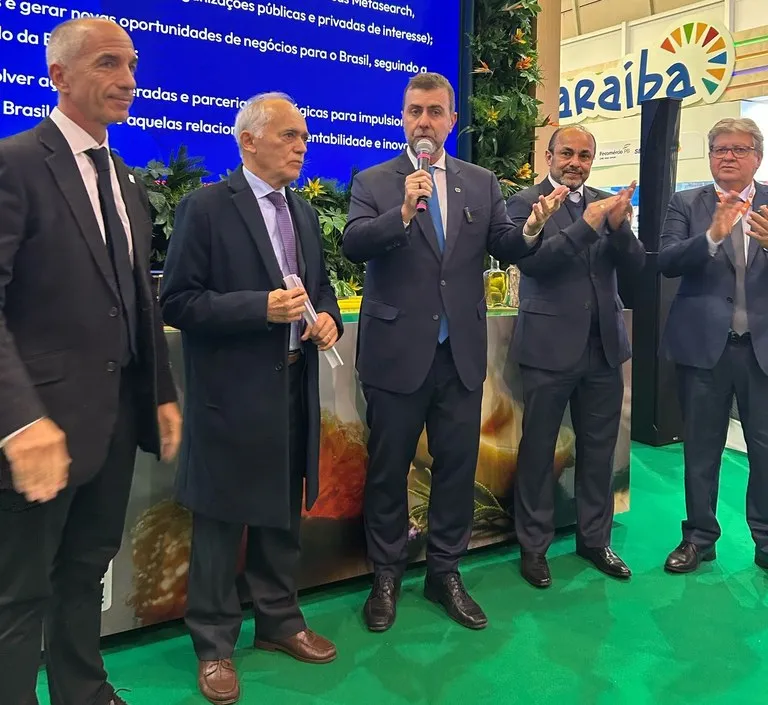 João Azevêdo participa da inauguração do Visit Brasil Office e destaca momento como um marco significativo para o país