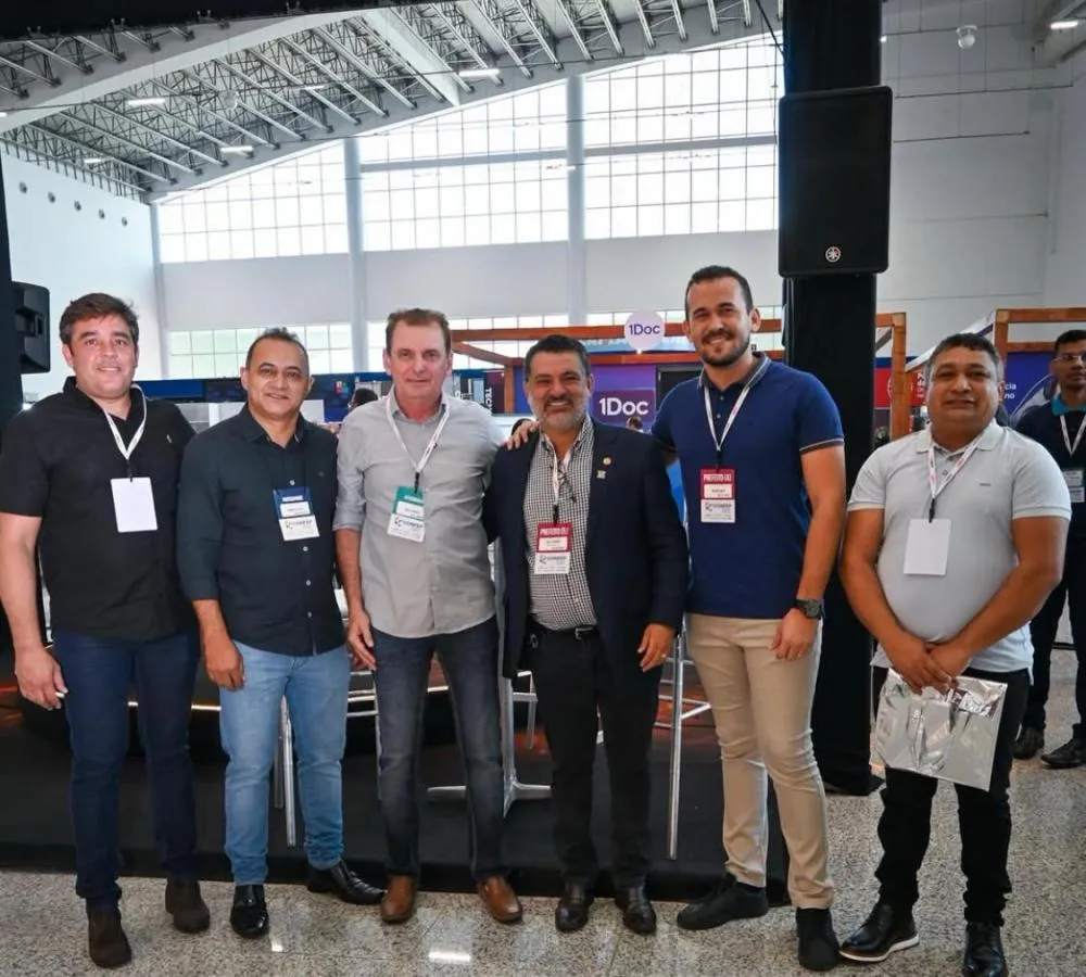 Deputado Chico Mendes participa de congresso (Foto: Instagram)