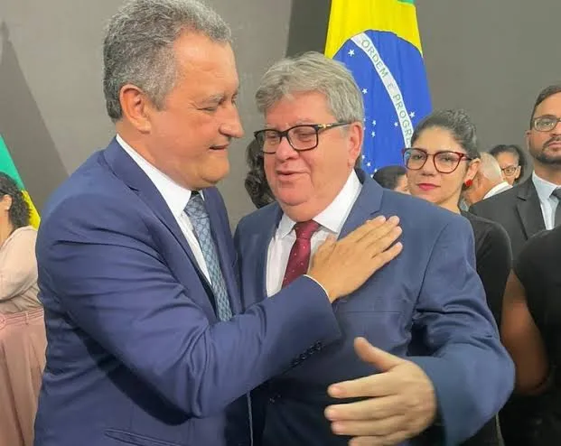 Governador João Azevêdo se reúne com ministros do governo Lula (Foto: Divulgação)