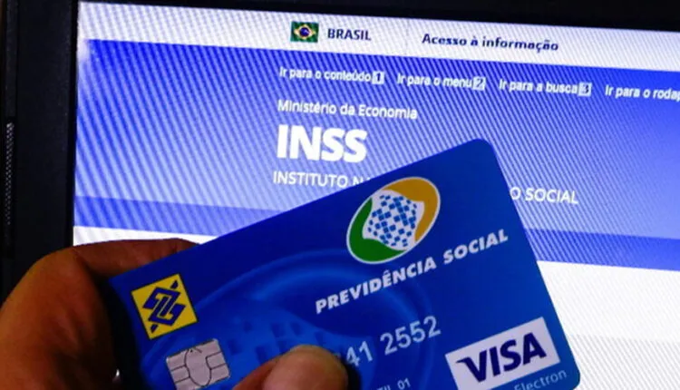 Aposentados vítimas de descontos ilegais do INSS podem receber o dobro do valor e ter direito a indenização de até R$ 5 mil