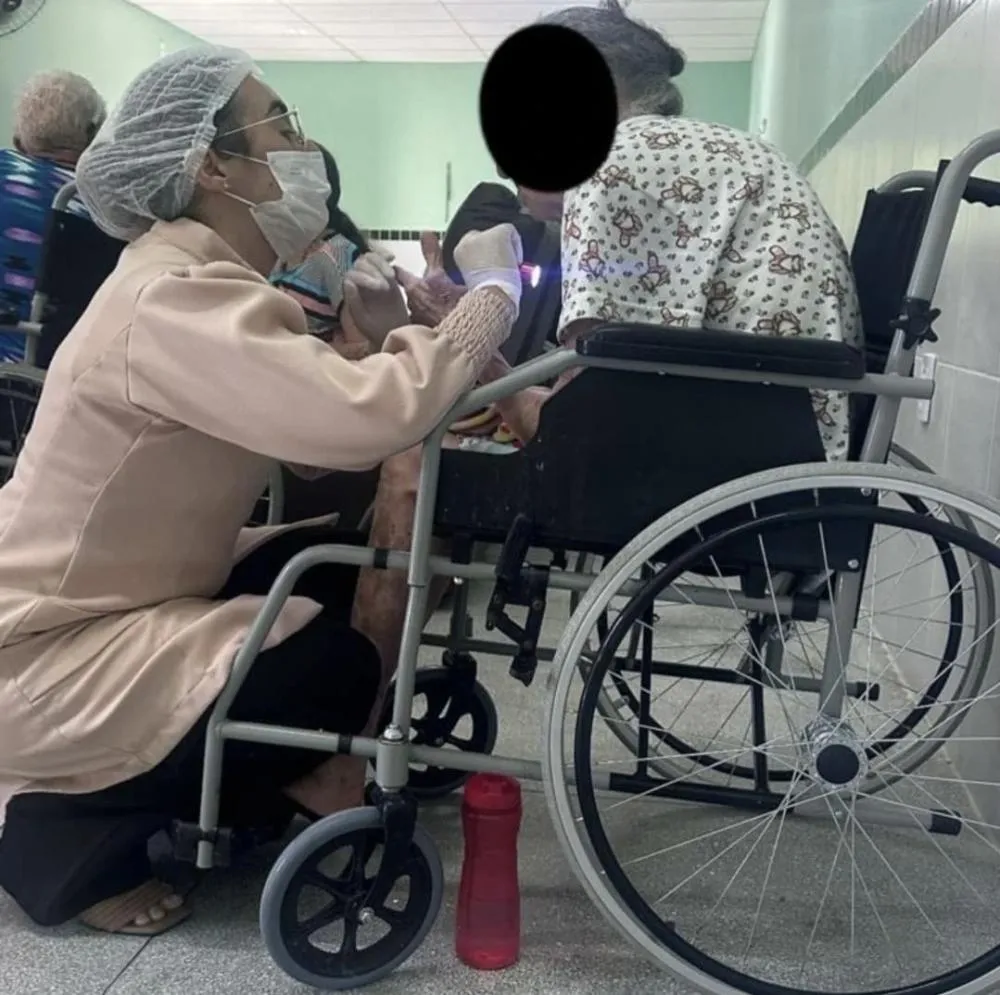 Secretaria de Saúde de São João do Rio do Peixe realiza ação de saúde bucal no Lar de Amparo ao Idoso Sagrada Família